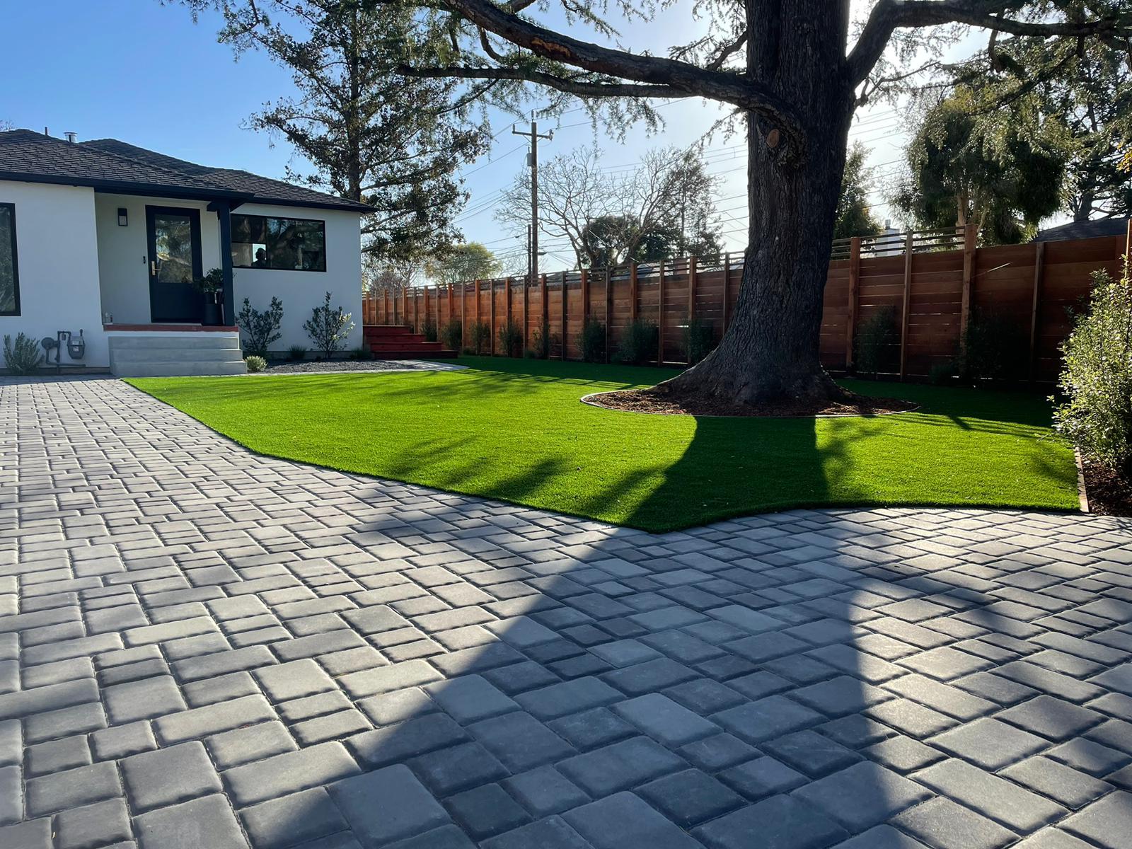 Artificial turf, Paver